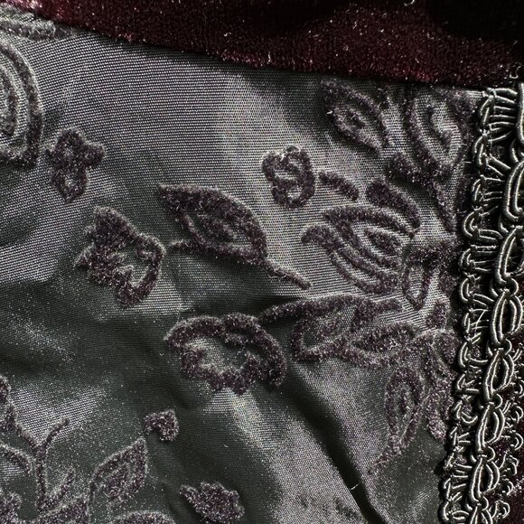 CITY GIRL by Nancy Bolen Black Velvet Embroidered Crop Jacket (8) - Goth - Picture 3 of 16